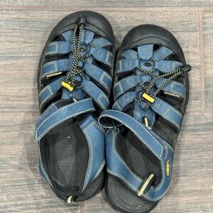 Keen Shoes (6M/8W) - Navy